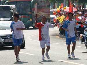 3 Olympic torchbearers come from Desay